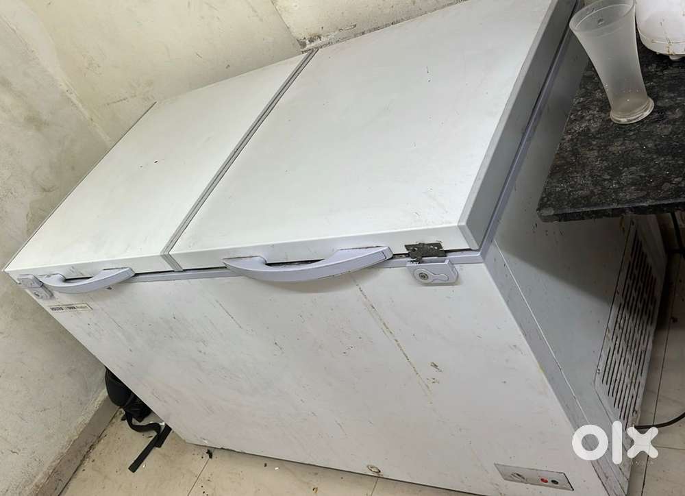 Deep freezer