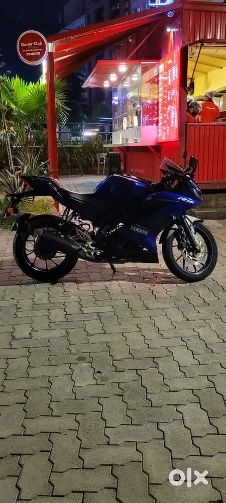 Yamaha R15 v3