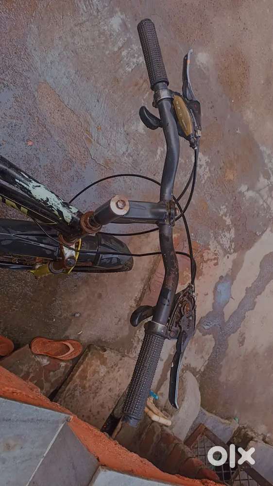Bicycle with 21 gear change but only 3 working