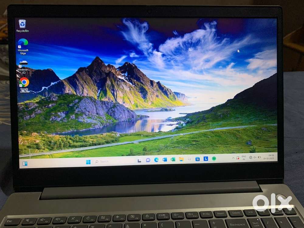 Lenovo Laptop