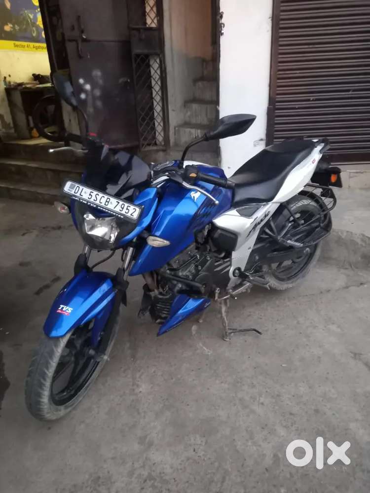Multibikes24 noida se.81 metro stations ke samne all types scooty or
