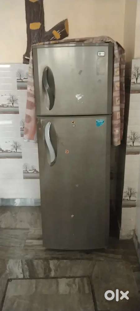 “My Fridge for Sale – Excellent Cooling, Great Price!”