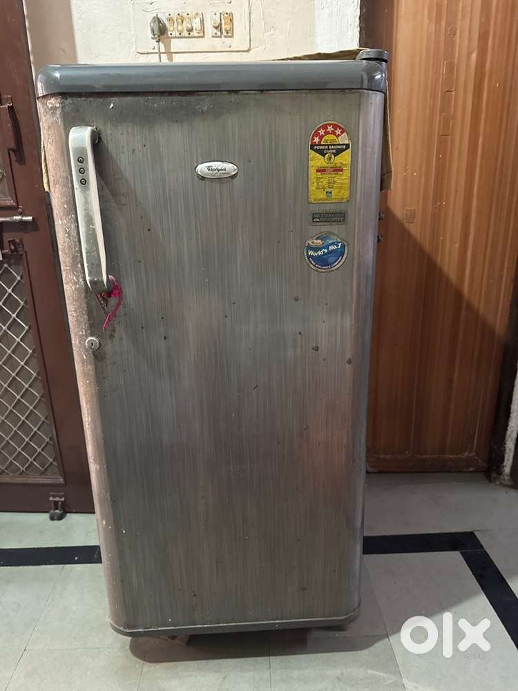 Refrigerator (fridge)