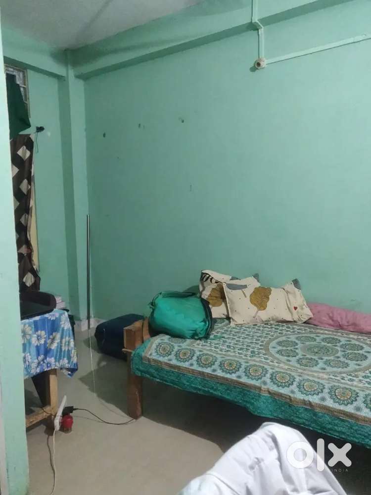 Furnished girls pg available at silpukhuri