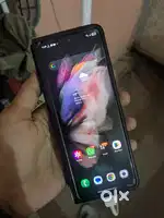Samsung Z Fold 3