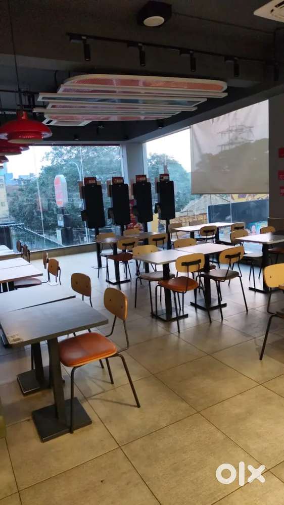 Burgerking Restaurant Emergency hiring