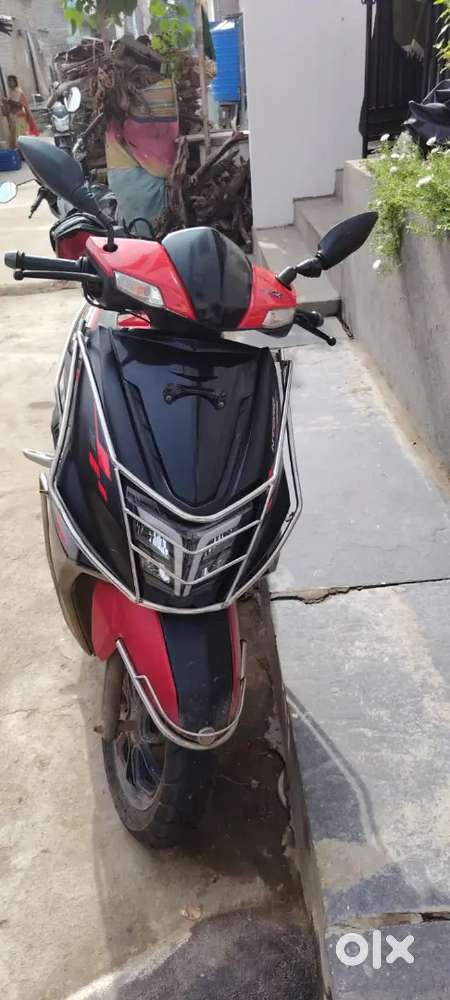 TVS NTORQ 125 RACE ADDITION FRONT AND BACK BRAND NEW TYERS .