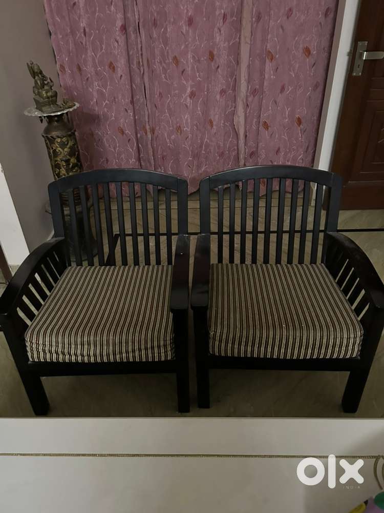 5 seater wooden sofa set