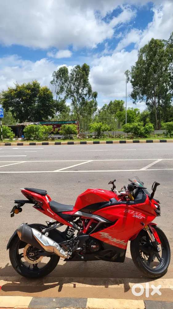 RR 310 new bike and new condition and good maintainings