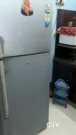 LG 310 Liter fridge