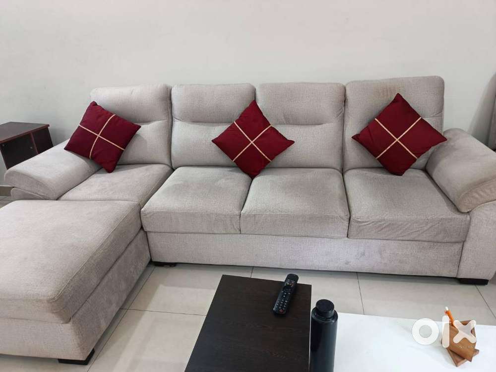 1 year old sofa in top condition