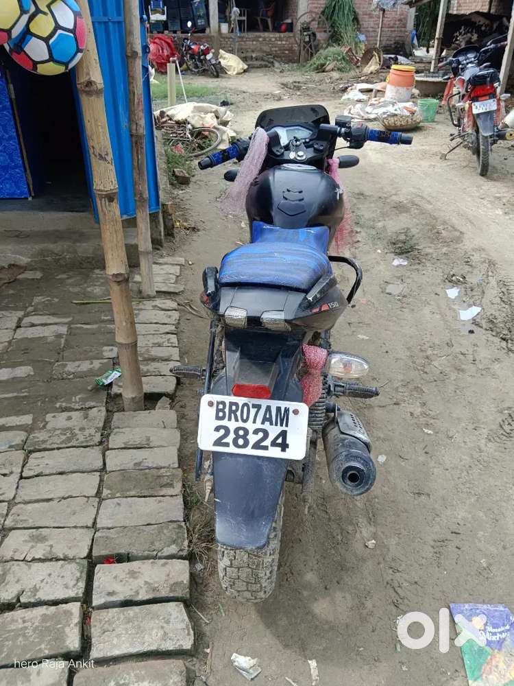 Pulsar 150
