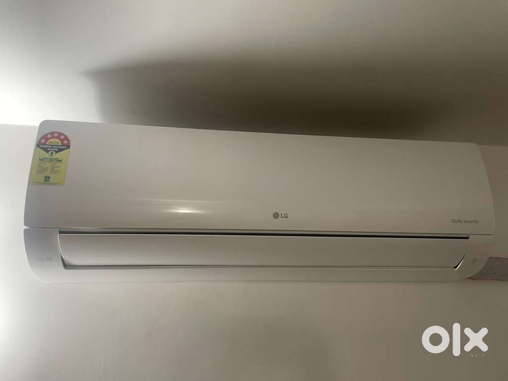 LG 1.5 Ton 5-Star Dual Inverter Split AC - Excellent Condition