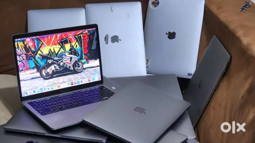 Apple Macbook Pro i5 16GB Ram 256gb Apple SSD Touchbar Touch