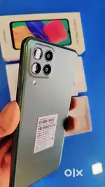 Samsung galaxy M33 5G. 8GB 128GB Green like New with C TO C cable
