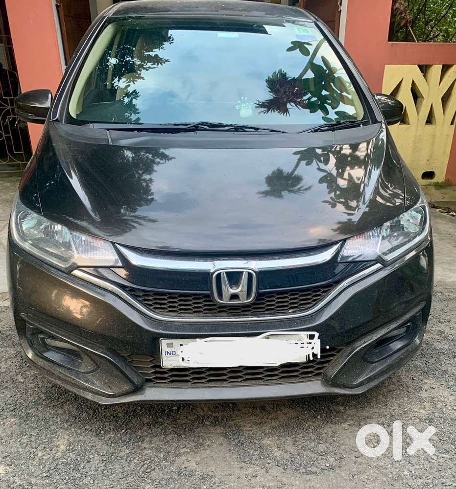 Honda Jazz MT only 4 yrs old