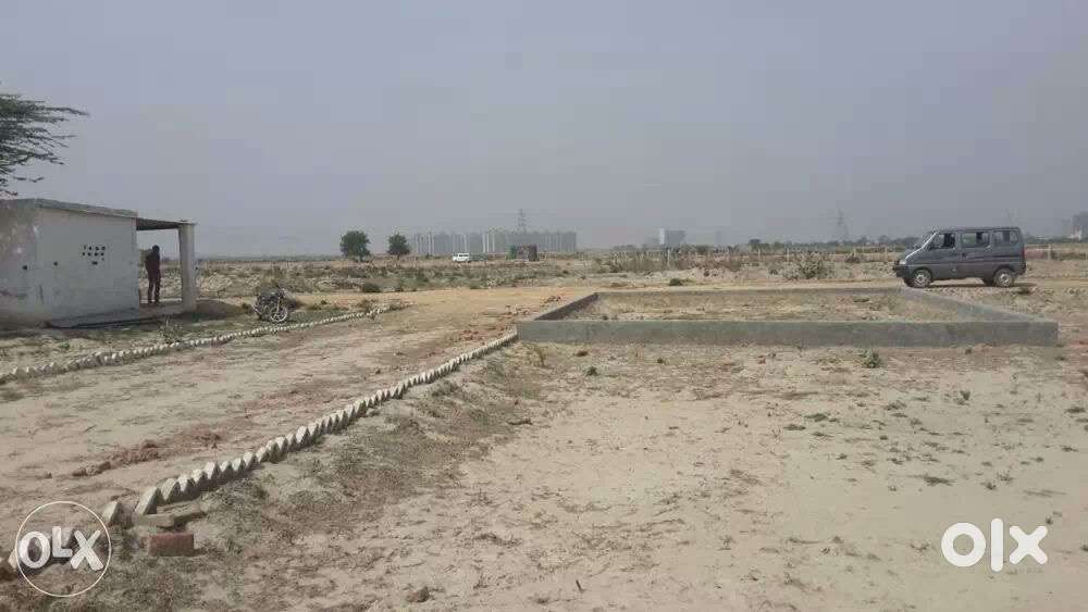 Plots available on highway