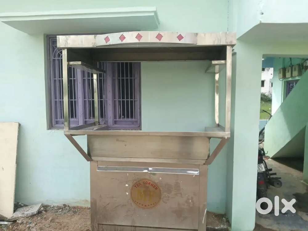 Tea stand and cafe equipment