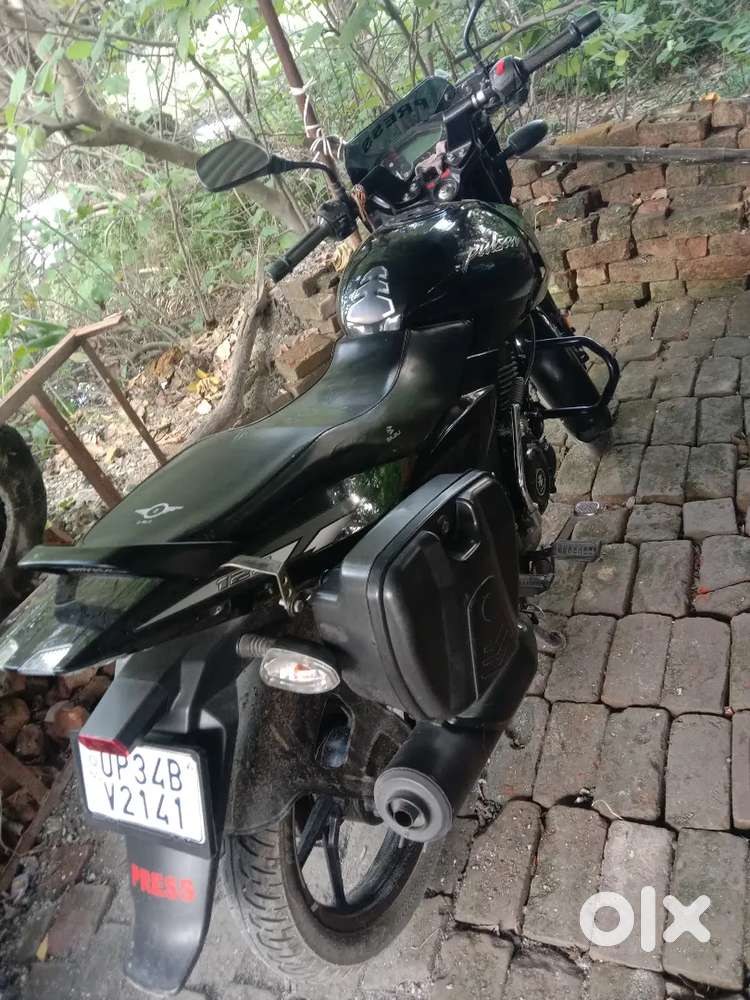 शोरूम कंडीशन फस्ट हैंड मात्र 65सौ चली हुई बाईक