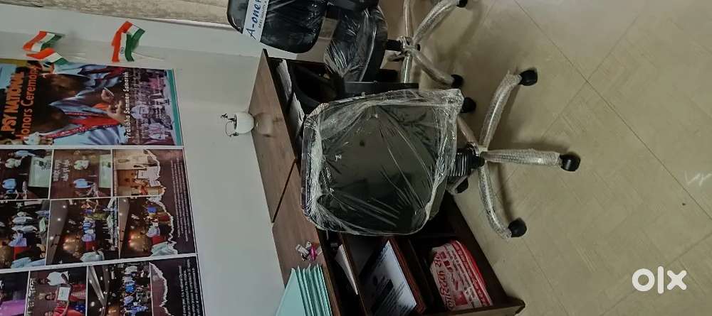महिला और पुरुष फील्ड ऑफिसर, एवं जनसंपर्क अधिकारी की आवश्यकता हैं