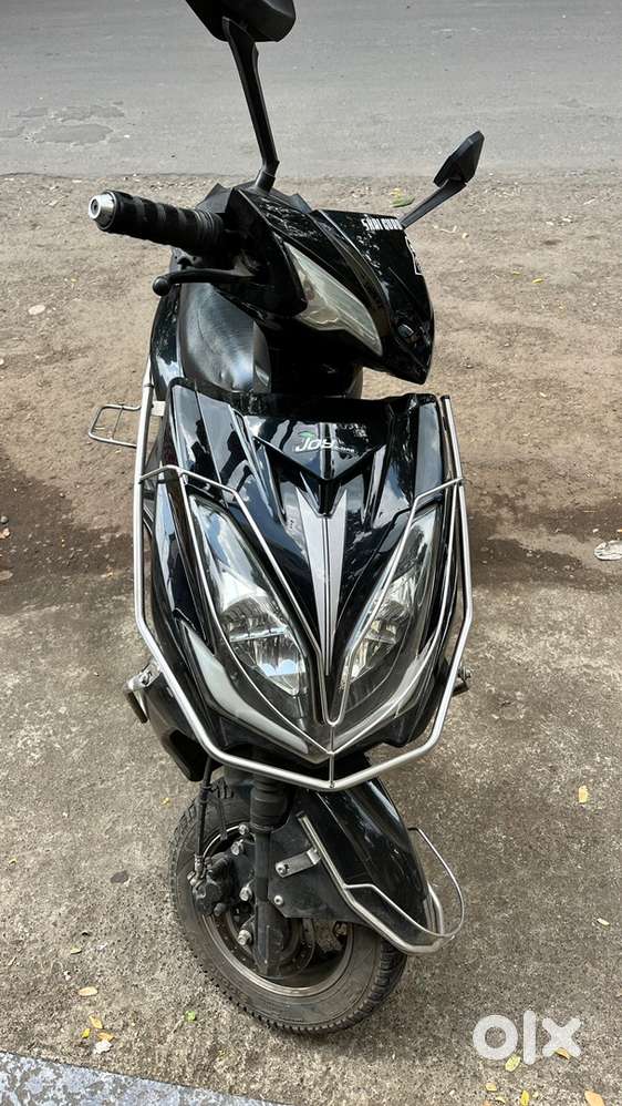 NEW CONDITION JOY E -BIKE