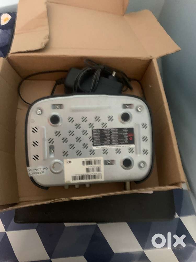 Airtel DTH HD set up box with antenna and airtel account