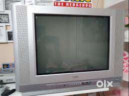 WANT TO SELL MY OLD LG CRT TV