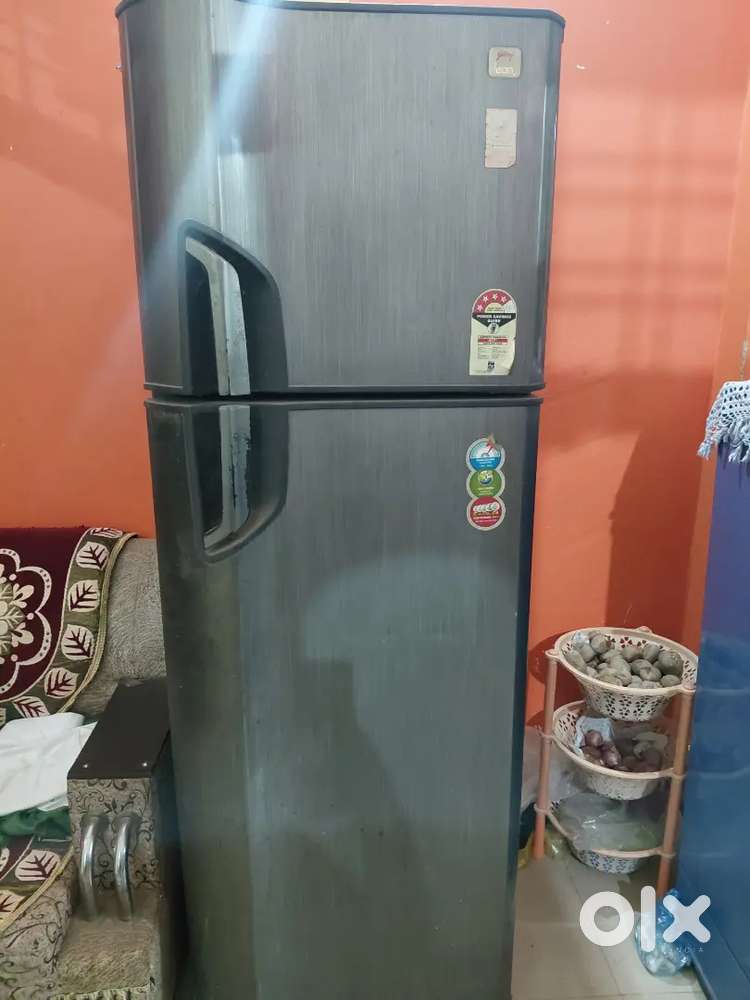 GODREJ friz