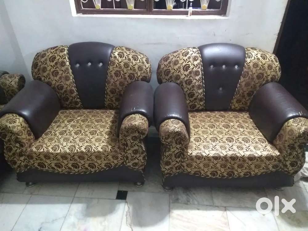 5 seater ( space problem )
