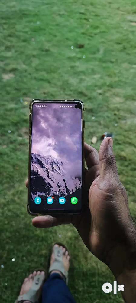 Samsung S10 8gb 128gb for sale or exchange.