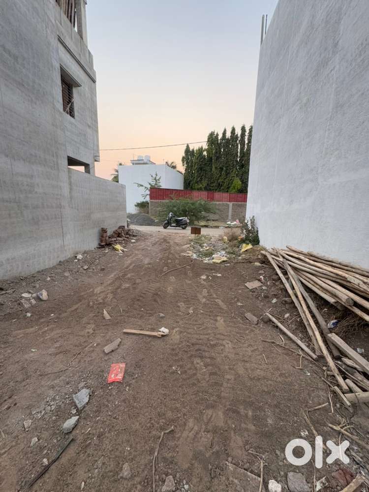 20*40 sf plot for sale in aktar raza colony near arif colony