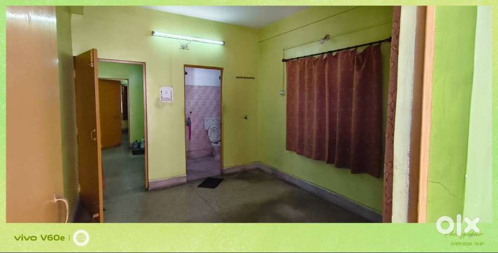 3BHK, 2 balcony 2 bathroom furnished kitchen