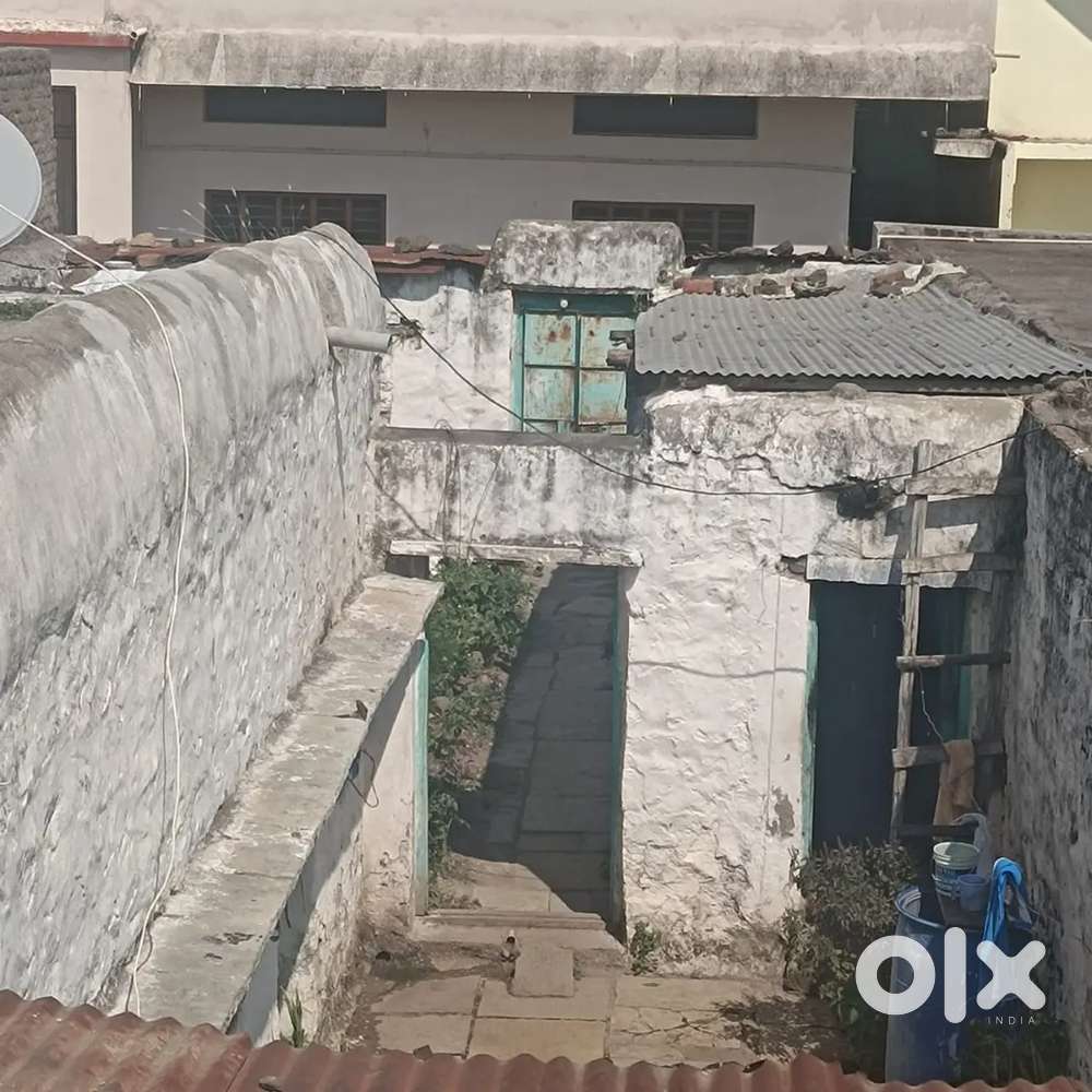 24×100 feet option for godown hospital maternity etc