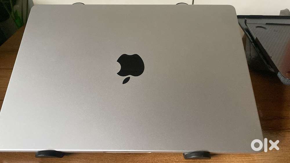 Apple MacBook Pro 14, M1 Max 32/1TB