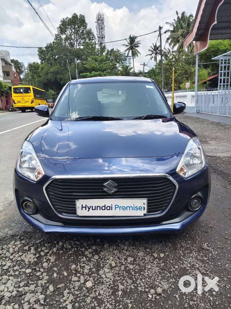 Maruti Suzuki Swift AMT VXI, 2020, Petrol