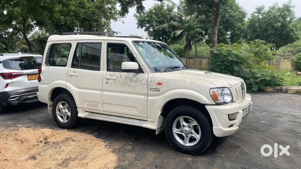 Mahindra Scorpio Classic 2010