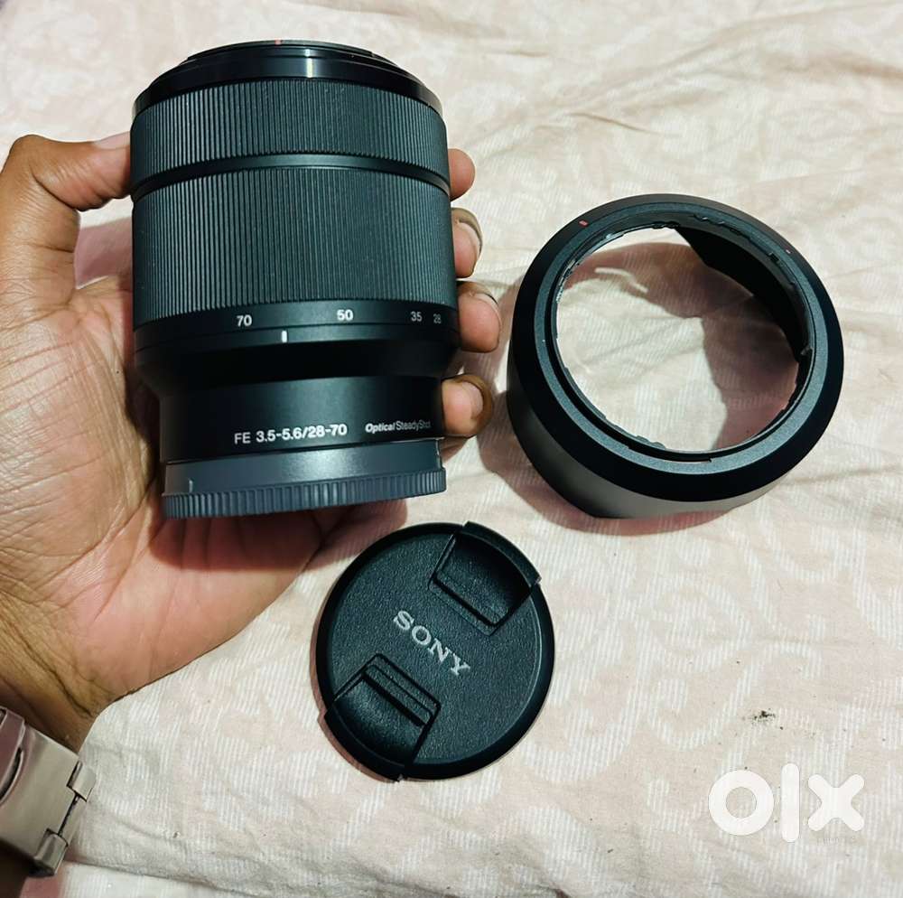Brand new Sony FE 3.5 — 5.6 // 28 70 OSS lens