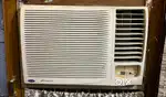 1.5 Tan 3 Star Carrier Ac with Remote 3 Year old