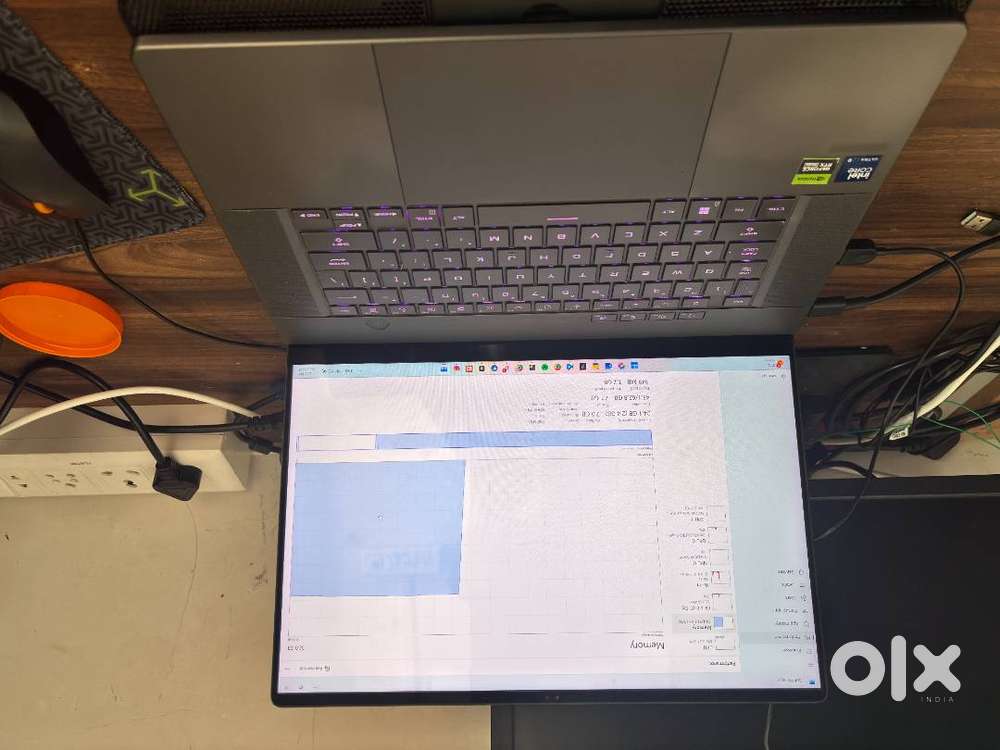 ASUS ROG Zephyrus G16, Intel Core Ultra 9 185H Gaming Laptop
