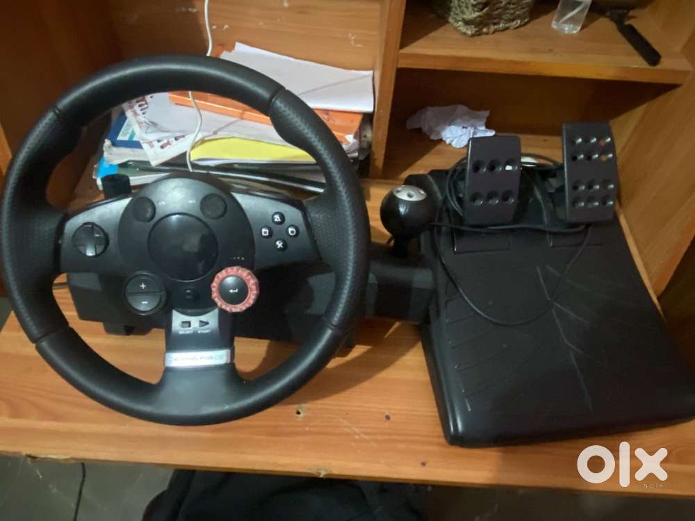 Logitech Driving Force GT (For PC, PS2, PS3)