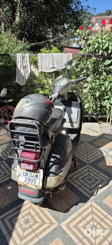 LML Vespa scooter 4strock