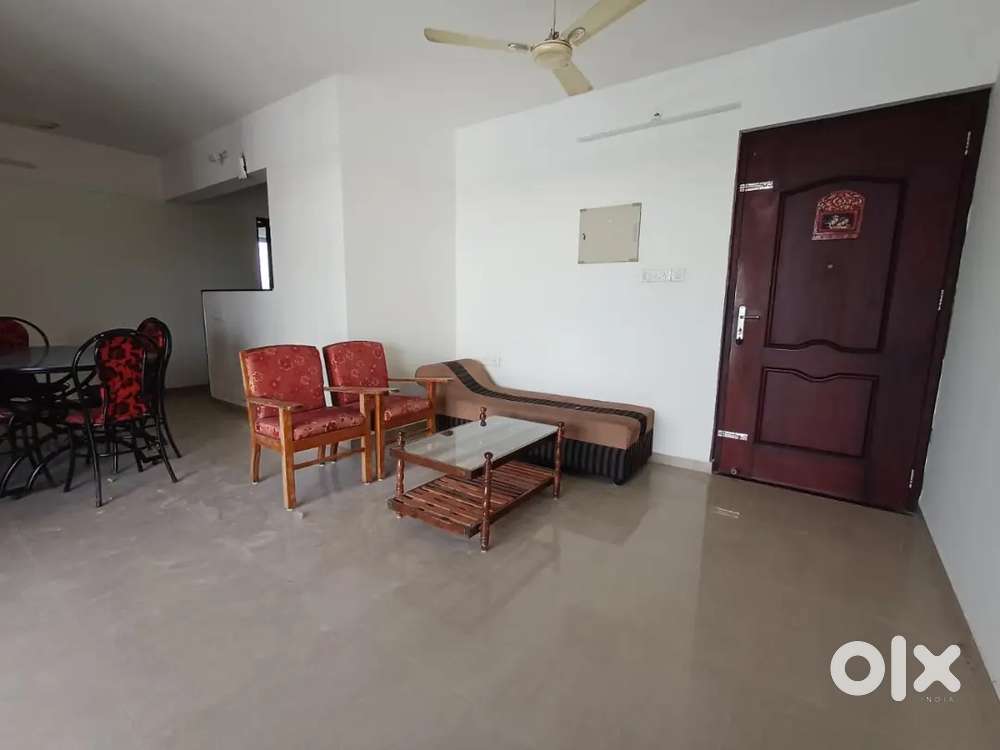 3 BHK , Excellent ventilation and lighting, close to KIMS Trivandrum
