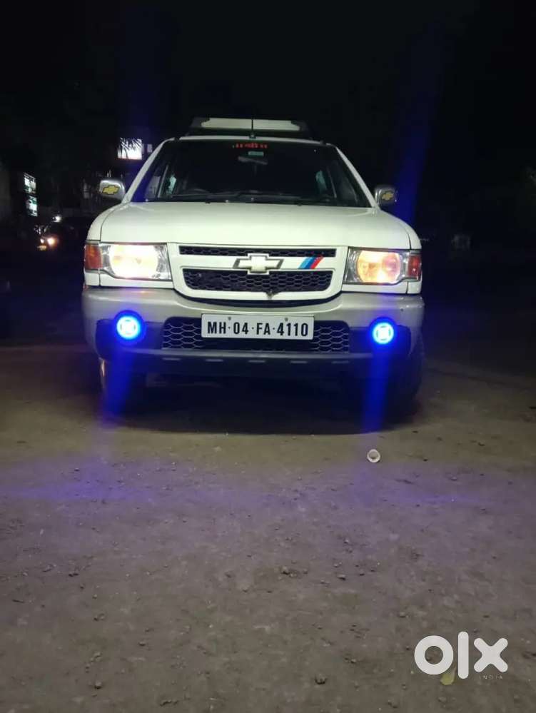 TAVERA 
Dec 2011
Good condition 
Insurance on
10 s seater