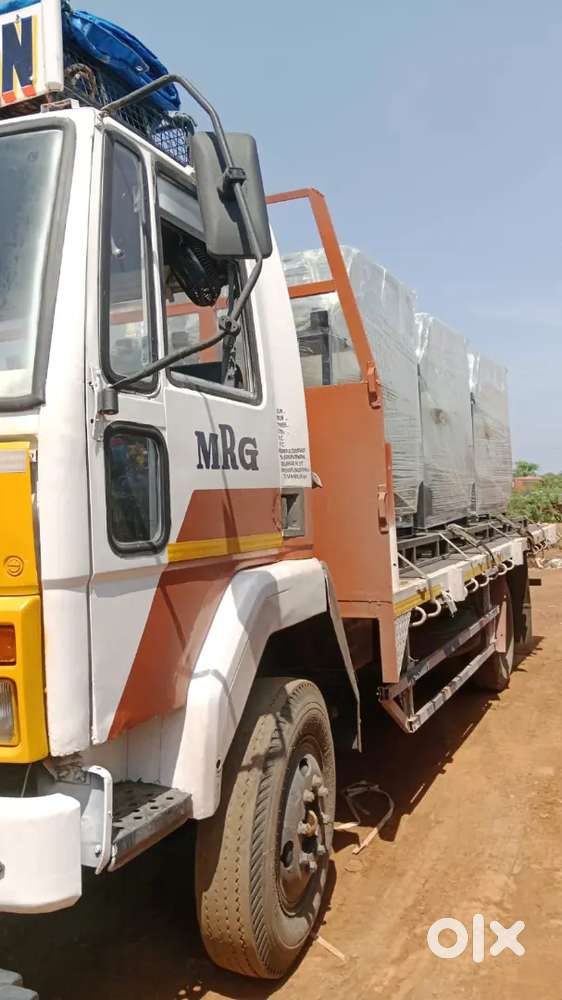 Ecomet OPEN TRUCK 20feet  2012 model all paper current