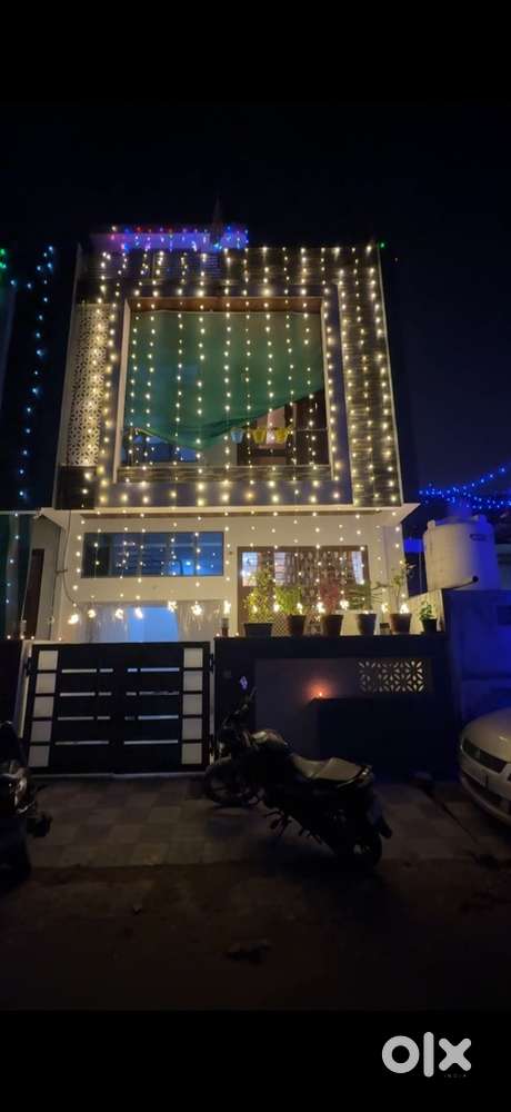 2BHK for Family or Girls