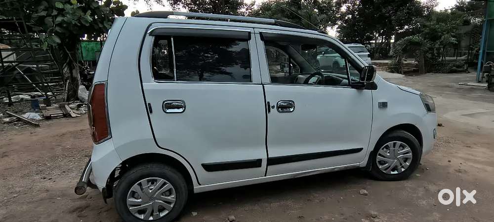 Maruti Suzuki Wagon R 2015 CNG & Hybrids 74000 Km Driven