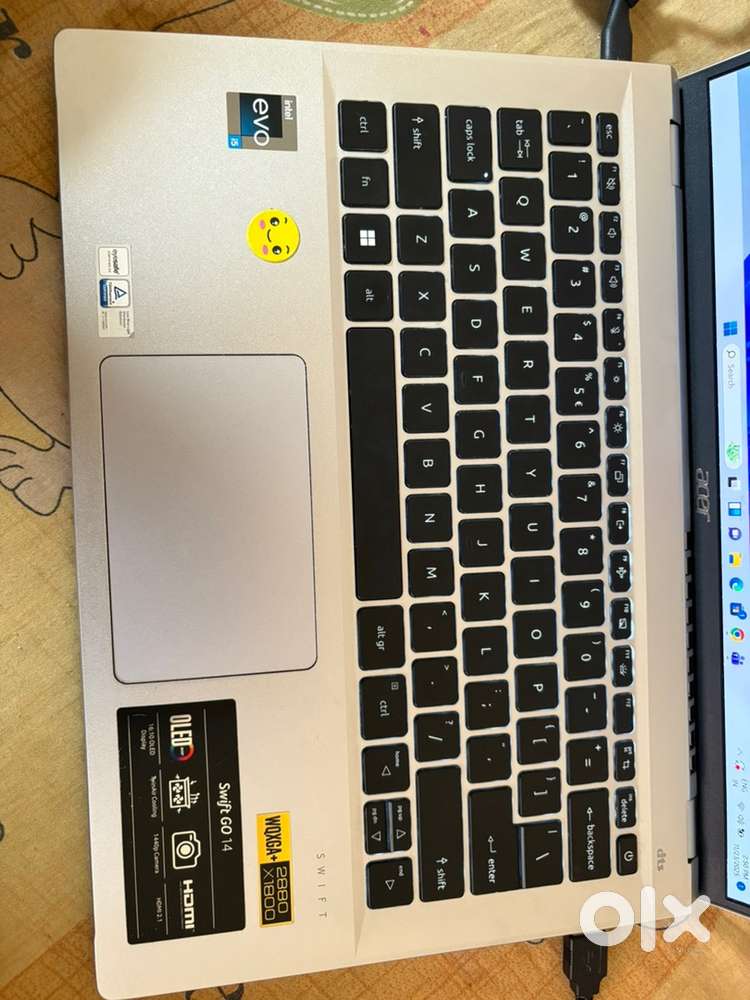 Acer i5 laptop with charger and bill
