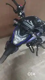 Bajaj pulsar n125