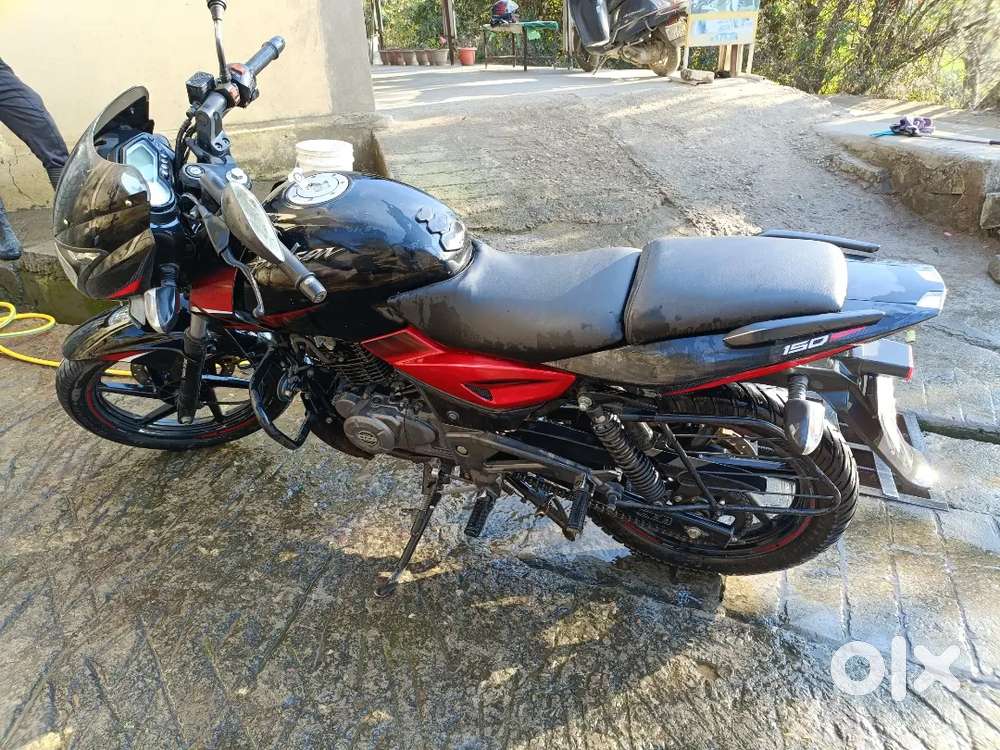 Bajaj Pulsar 150