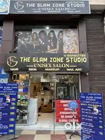 Unisex Salon for sale, fully furniture